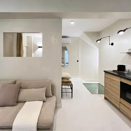 Stylish Souplex - Near Palais Royal-louvre Museum Apartment Paris